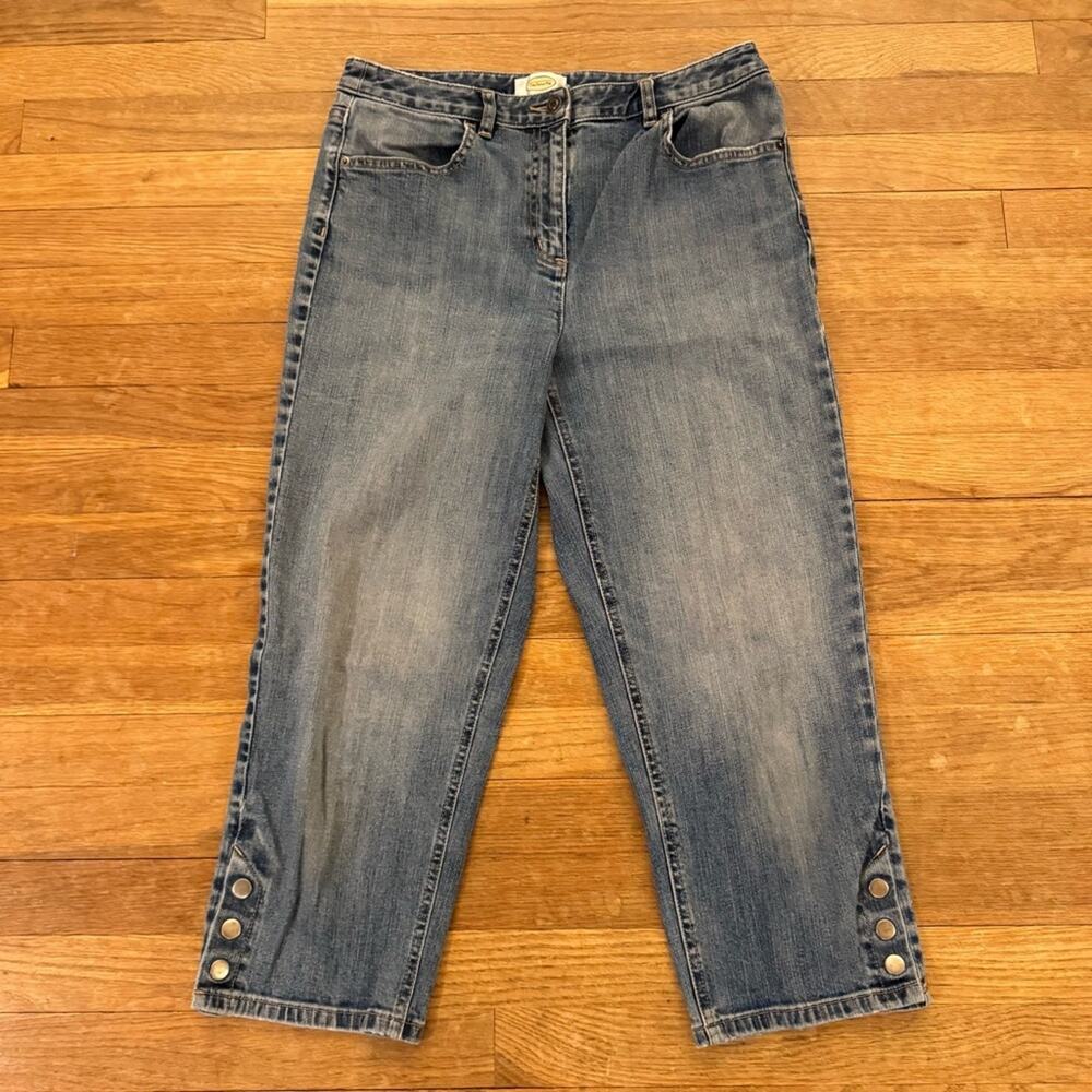 Talbots medium wash mid rise crop jeans pants size 10
b43